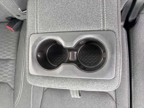 New 2026 RAM 1500 4x4 Crew Cab image 38