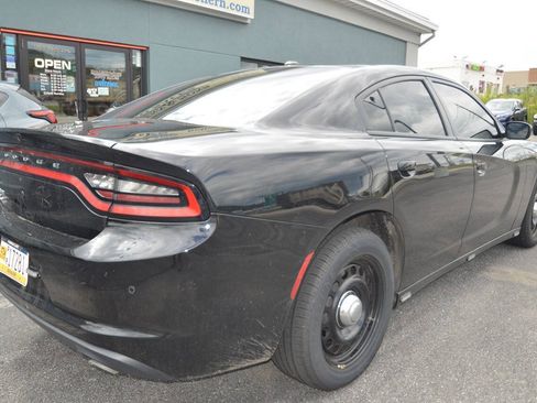 Used 2023 Dodge Charger Police AWD/4WD image 8