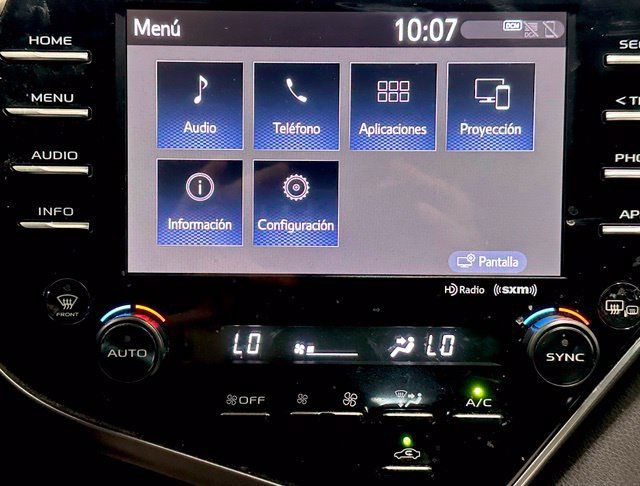 Used 2018 Toyota Camry XSE FWD image 21