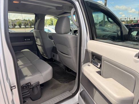 Used 2007 Ford F150 XLT RWD image 12