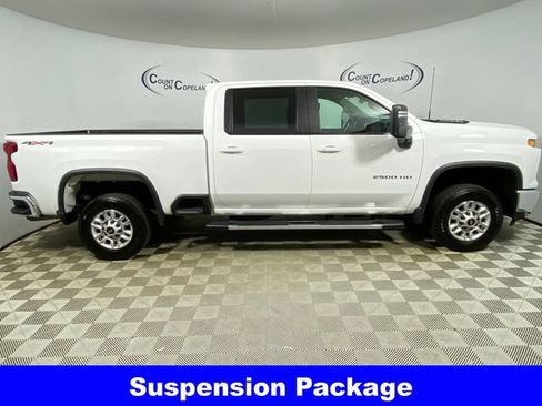 Certified 2025 Chevrolet Silverado 2500 LT w/ Convenience Package AWD/4WD image 8