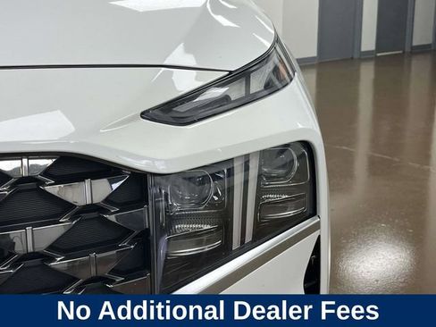 Used 2023 Hyundai Santa Fe Calligraphy FWD image 11