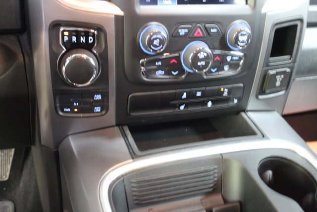 Used 2024 RAM 1500 Warlock AWD/4WD image 20