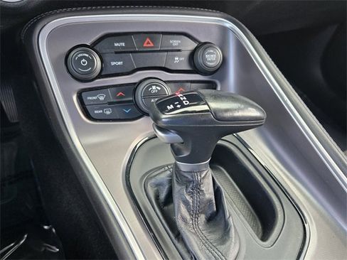 Used 2019 Dodge Challenger SXT w/ Blacktop Package image 18