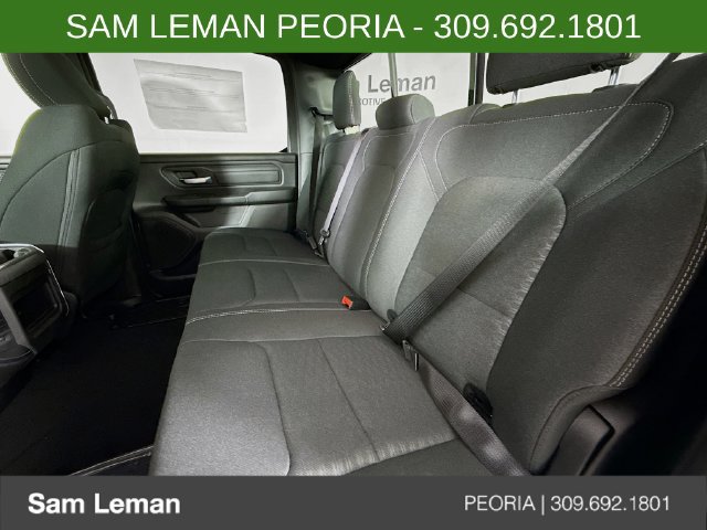 New 2026 RAM 1500 Express AWD/4WD image 22