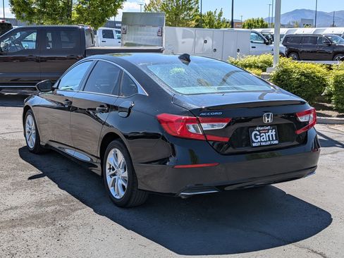 Used 2018 Honda Accord LX image 8