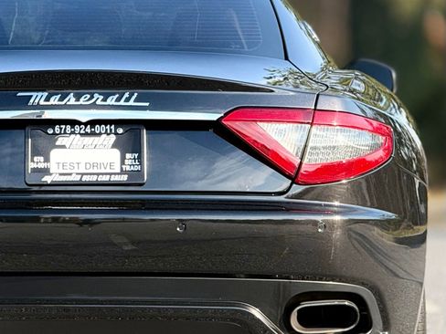 Used 2013 Maserati GranTurismo Sport image 16