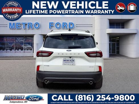 New 2026 Ford Escape ST-Line w/ Tech Pack #1 AWD/4WD image 4