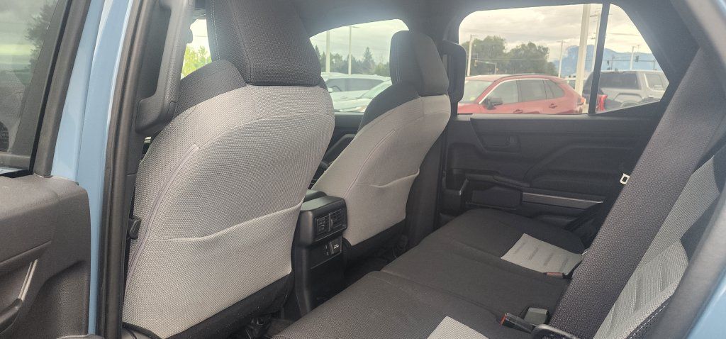 Used 2025 Toyota 4Runner TRD Sport Premium AWD/4WD image 4
