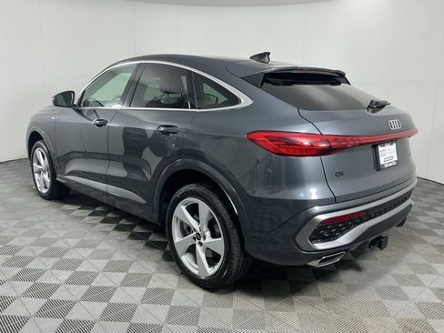 Used 2025 Audi Q5 Premium Plus w/ Premium Plus AWD/4WD image 7