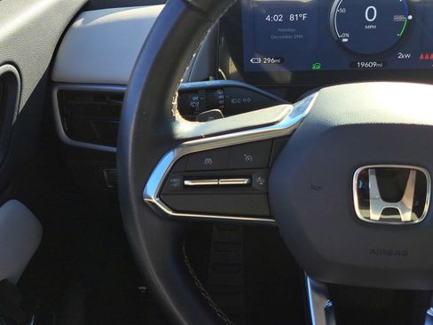 Used 2024 Honda Prologue Touring image 23