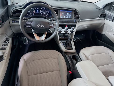 Used 2019 Hyundai Elantra SEL image 17