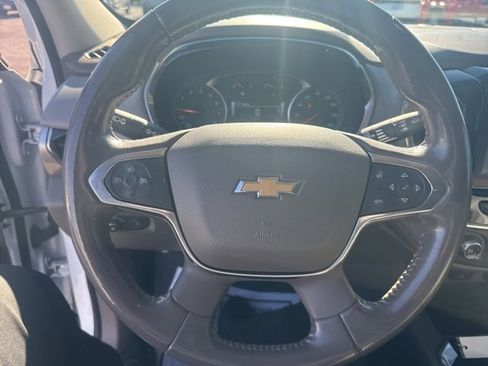 Used 2018 Chevrolet Traverse LT image 15