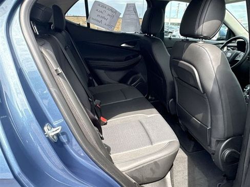 Certified 2024 Buick Encore GX Preferred w/ Comfort Package FWD image 25