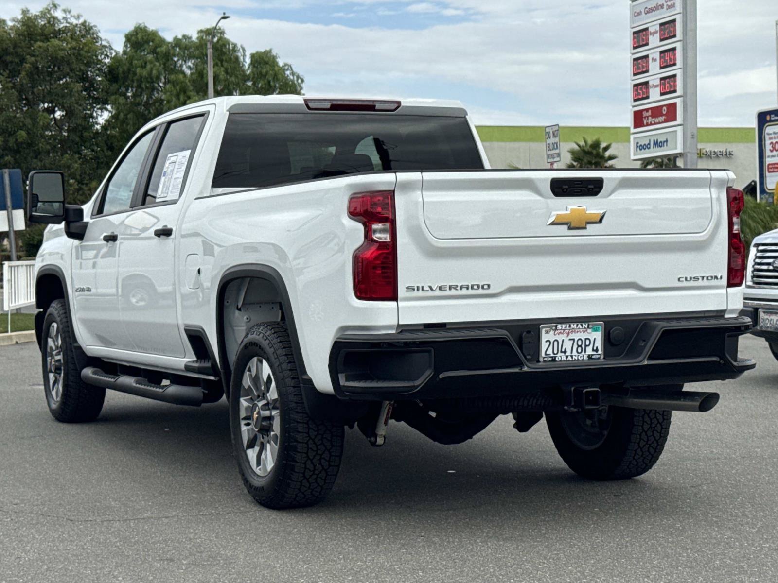 Used 2026 Chevrolet Silverado 2500 Custom w/ Custom Convenience Package AWD/4WD image 7