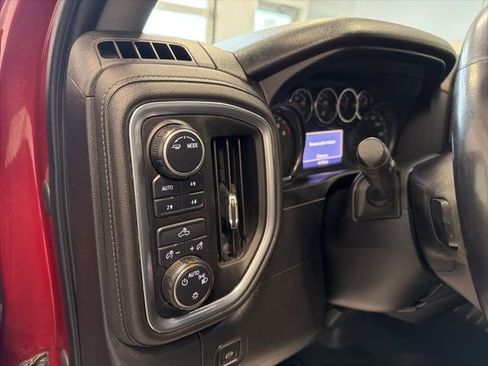 Used 2021 Chevrolet Silverado 1500 LT w/ Z71 Off-Road Package image 18