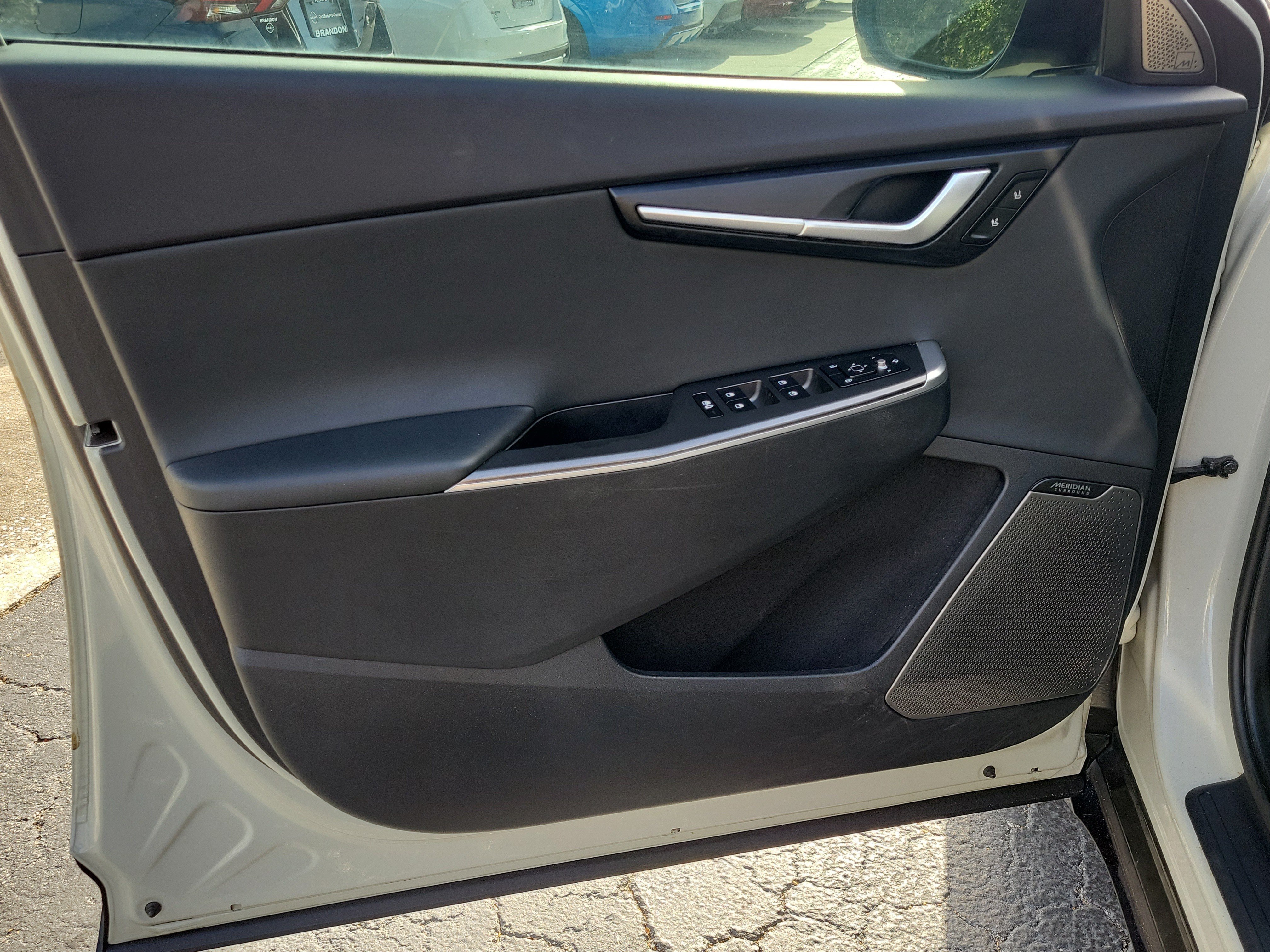 Used 2022 Kia EV6 Wind RWD image 16