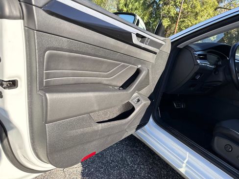 Used 2021 Volkswagen Arteon SE image 16