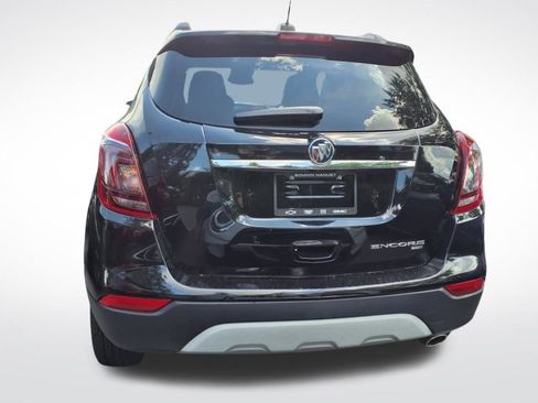 Certified 2022 Buick Encore Preferred image 5