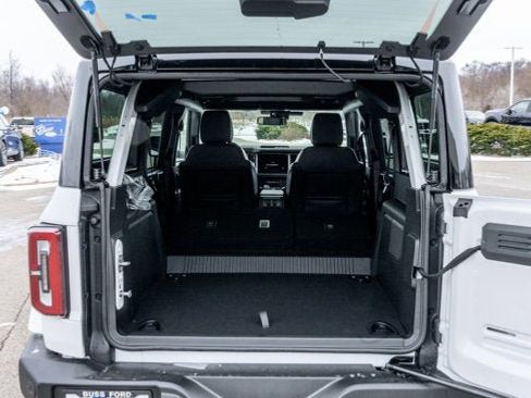 New 2025 Ford Bronco Outer Banks image 9