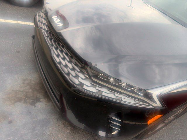 Used 2022 Kia K5 LX FWD image 5