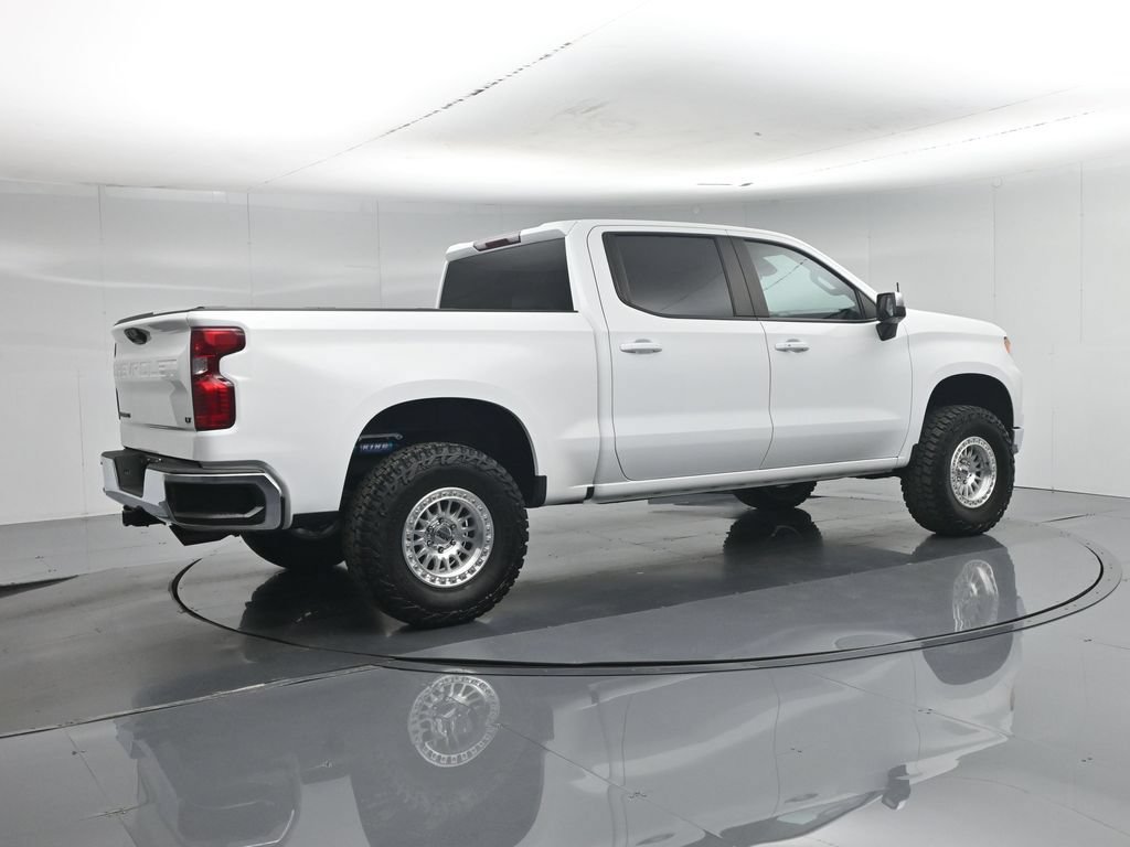 Used 2023 Chevrolet Silverado 1500 LT RWD image 30