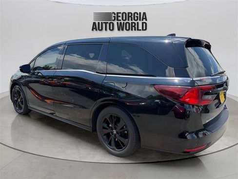 Used 2023 Honda Odyssey Sport image 10