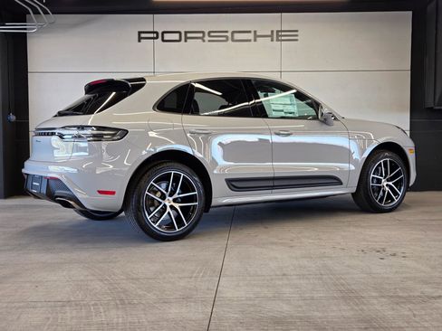 New 2026 Porsche Macan AWD/4WD image 6