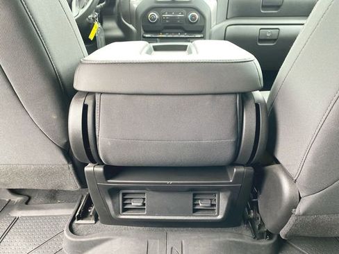 Used 2021 Chevrolet Silverado 1500 Custom image 19