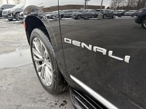 Certified 2023 GMC Yukon Denali image 16