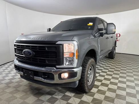 Used 2024 Ford F350 XL w/ 360-Degree Camera Package AWD/4WD image 4