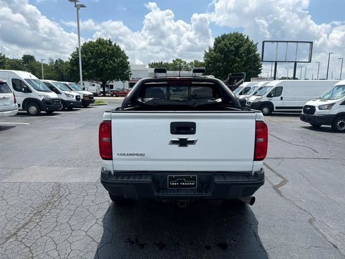 Used 2018 Chevrolet Colorado ZR2 w/ ZR2 Dusk Special Edition AWD/4WD image 7