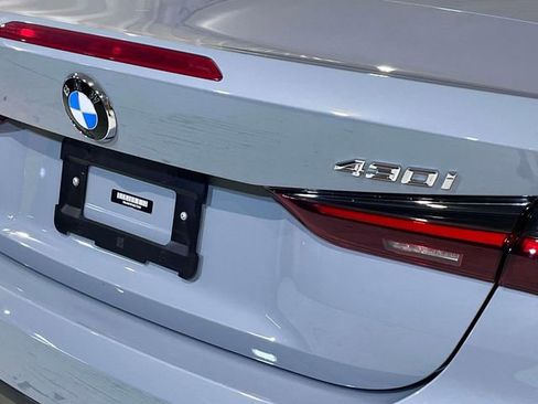 Used 2022 BMW 430i xDrive Convertible w/ M Sport Package AWD/4WD image 11
