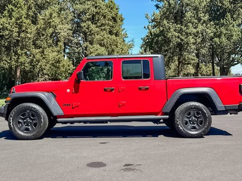 Used 2021 Jeep Gladiator Sport w/ Trailer Tow Package AWD/4WD image 8
