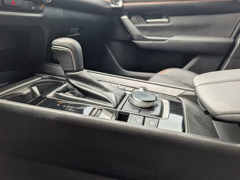 Used 2025 MAZDA CX-50 AWD 2.5 Hybrid w/ Premium Pkg image 19