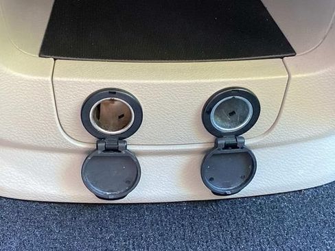 Used 2018 Dodge Grand Caravan SE w/ UConnect Hands-Free Group FWD image 26