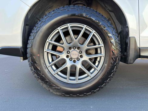 Used 2014 Subaru Forester 2.0XT Premium w/ Popular Package #2 image 16