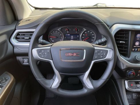 Used 2023 GMC Acadia SLE w/ Elevation Edition FWD image 17
