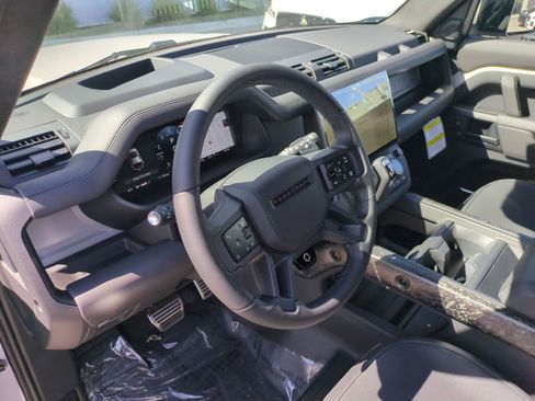New 2026 Land Rover Defender 110 OCTA image 16