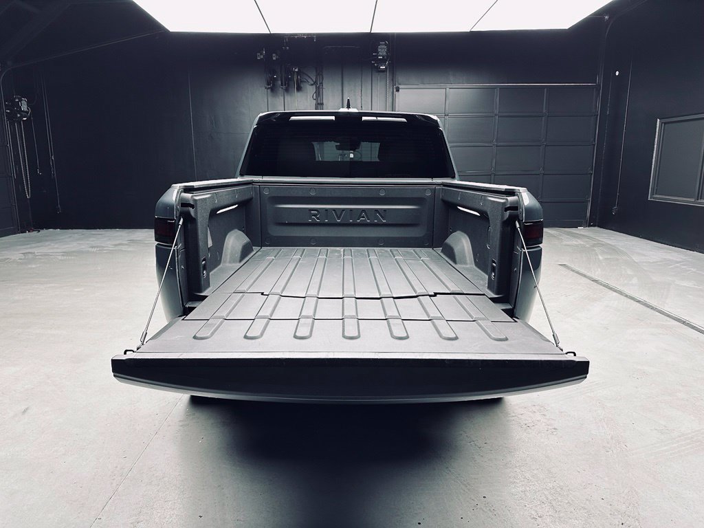 Used 2022 Rivian R1T Adventure AWD/4WD image 40