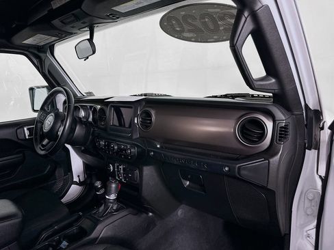 Certified 2020 Jeep Wrangler Unlimited Sport S AWD/4WD image 37