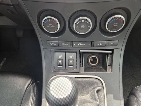 Used 2012 MAZDA MAZDA3 s Grand Touring w/ Tech Pkg FWD image 38