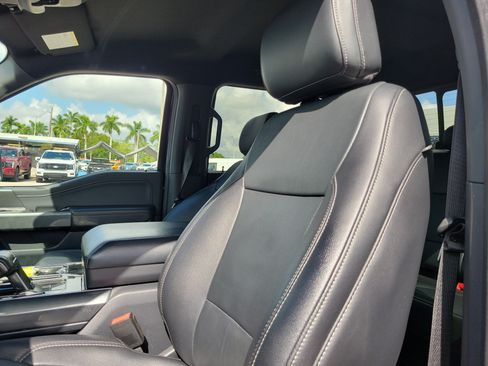 Used 2022 Ford F150 XLT w/ Equipment Group 302A High RWD image 12