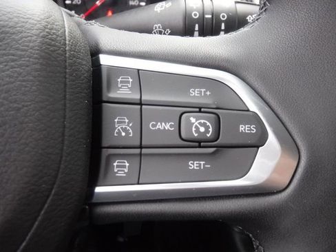 New 2026 Jeep Compass Limited AWD/4WD image 30