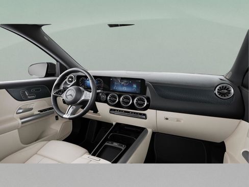 Used 2026 Mercedes-Benz GLA 250 4MATIC image 44