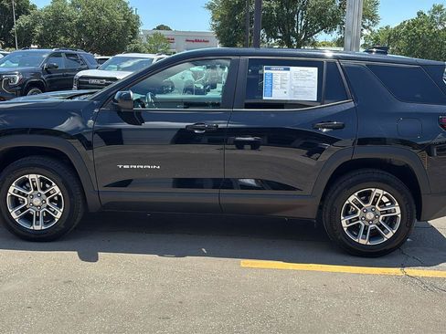 Certified 2025 GMC Terrain Elevation AWD/4WD image 4