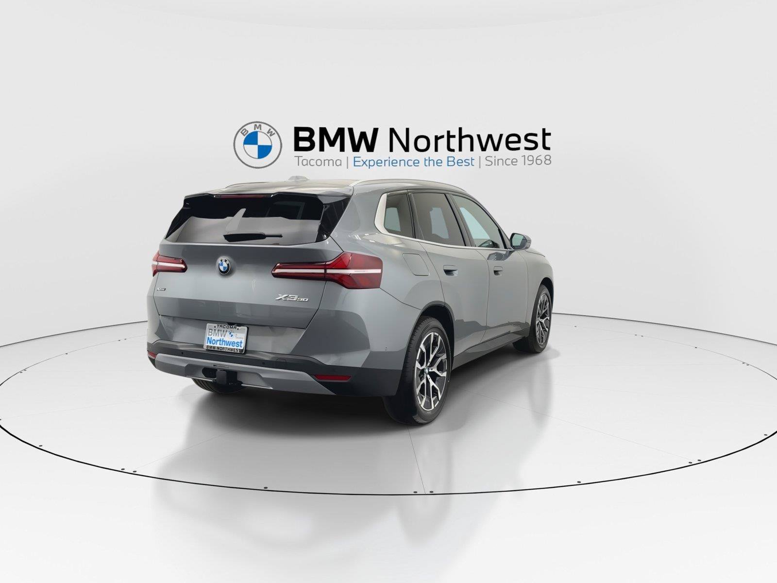 New 2026 BMW X3 xDrive30i w/ Premium Package AWD/4WD image 3