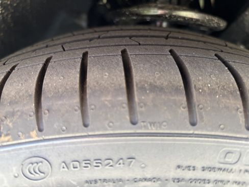 Used 2025 BMW 230i Coupe w/ M Sport Package image 12