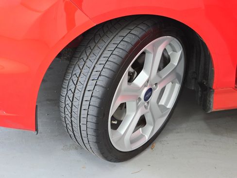 Used 2015 Ford Fiesta ST w/ ST Recaro Package image 30