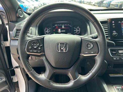 Used 2023 Honda Passport TrailSport image 23
